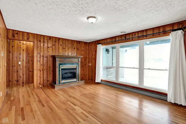 $475,000 | 4006 South 50 West, Greenfield, IN 46140