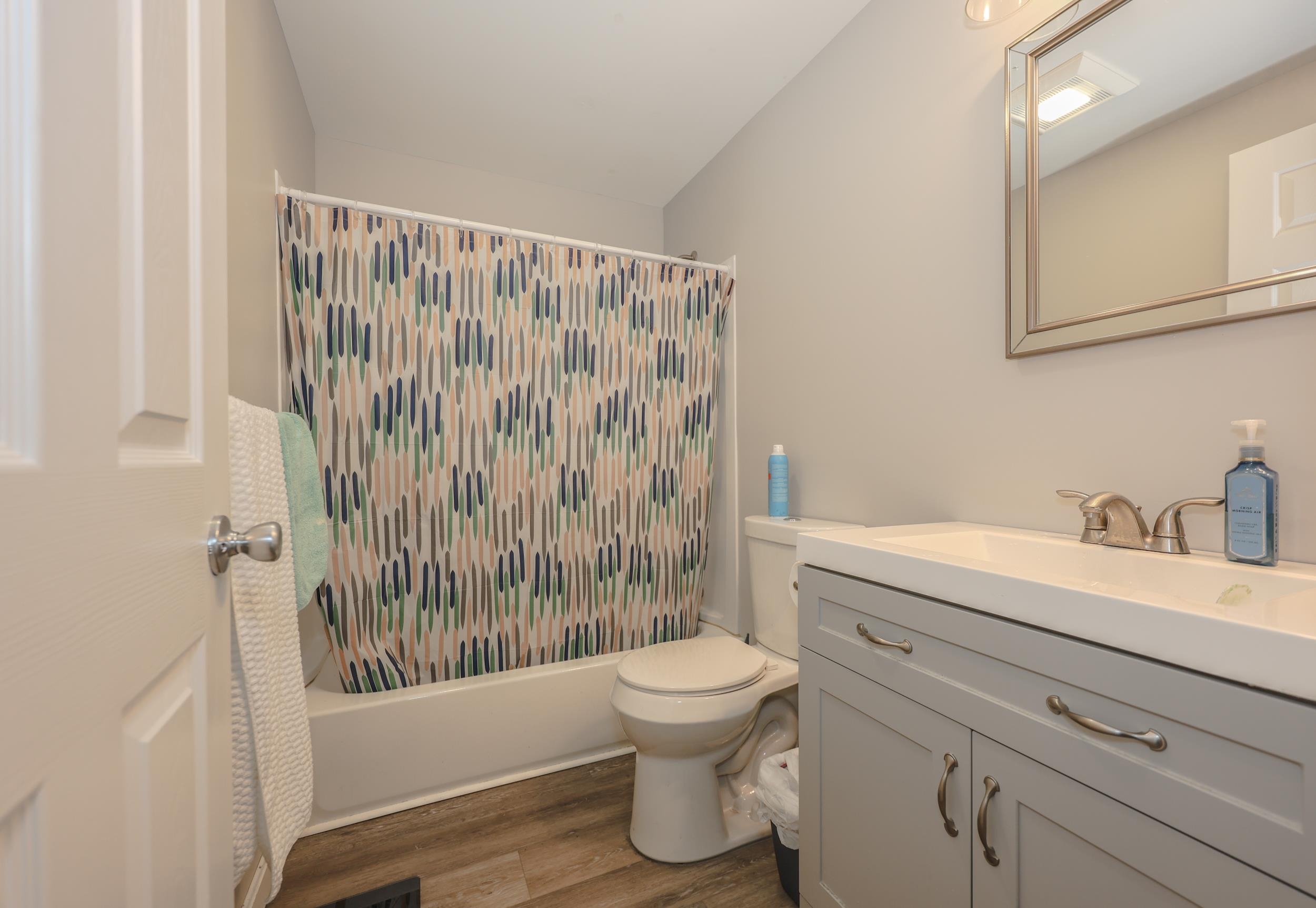 4 Brookside Drive, Unit 5 Exeter, NH 03833 - Photo 7 of 11