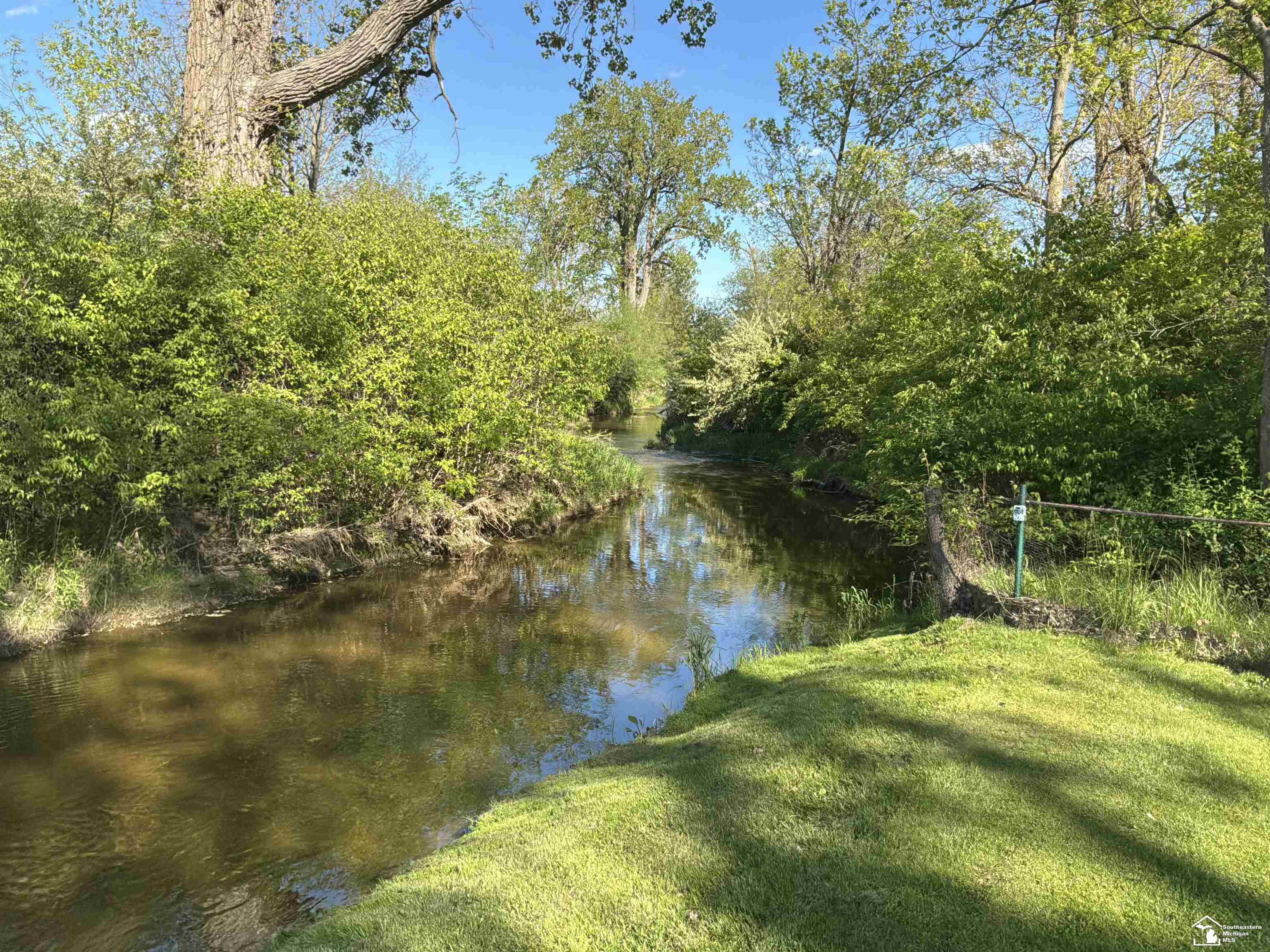2139 Sandy Creek Road Monroe, MI 48162 - Photo 8 of 25
