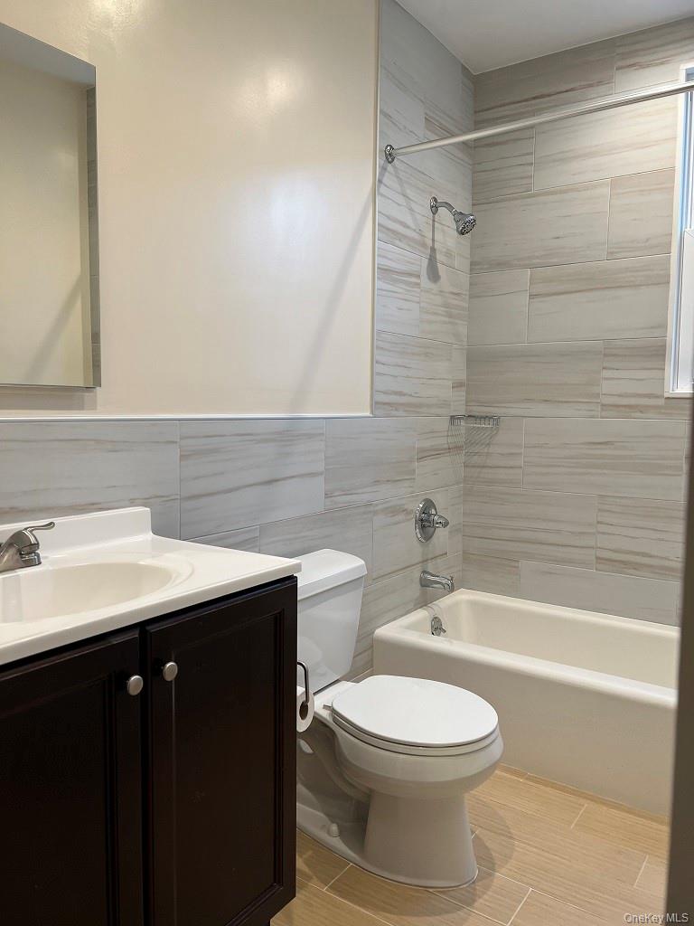 293 Sickles Avenue, Unit 2 New Rochelle, NY 10801 - Photo 5 of 14