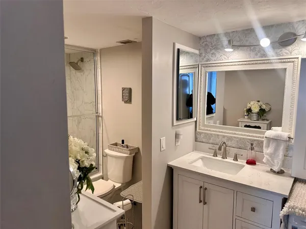 $4,800 | 1147 Hillsboro Mile, Unit 214, Hillsboro Beach, FL 33064