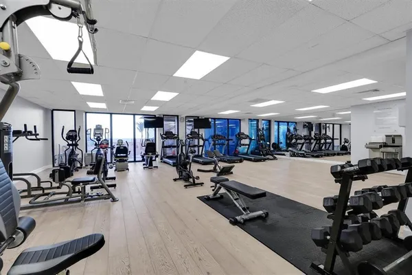 $4,800 | 1147 Hillsboro Mile, Unit 214, Hillsboro Beach, FL 33064