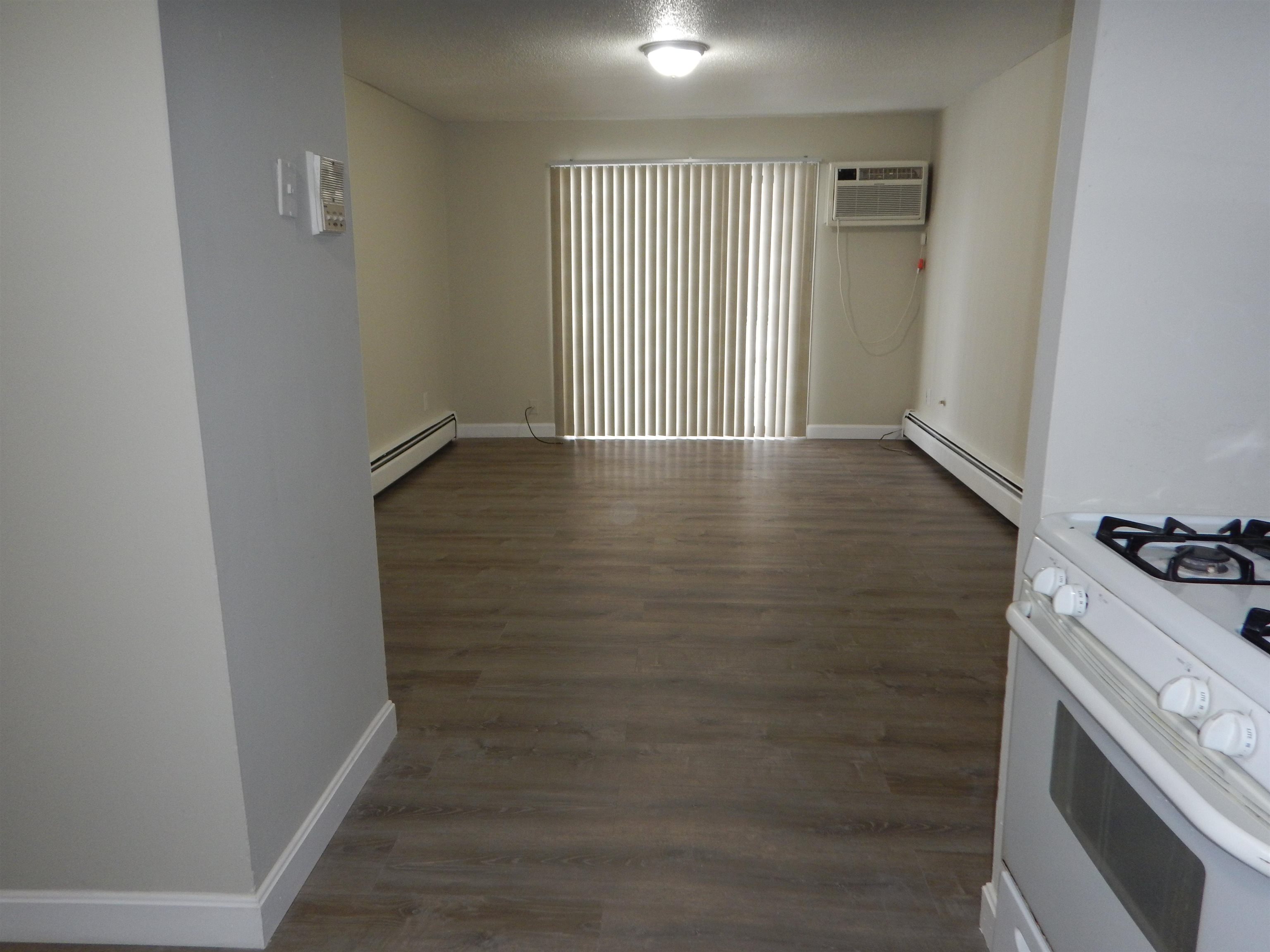 126 Mammoth Road, Unit 310 Hooksett, NH 03106 - Photo 11 of 17