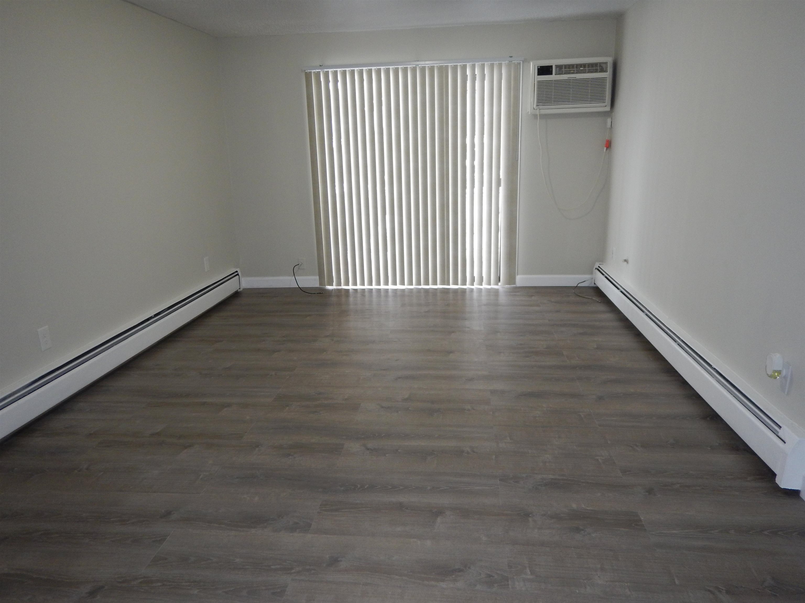 126 Mammoth Road, Unit 310 Hooksett, NH 03106 - Photo 12 of 17