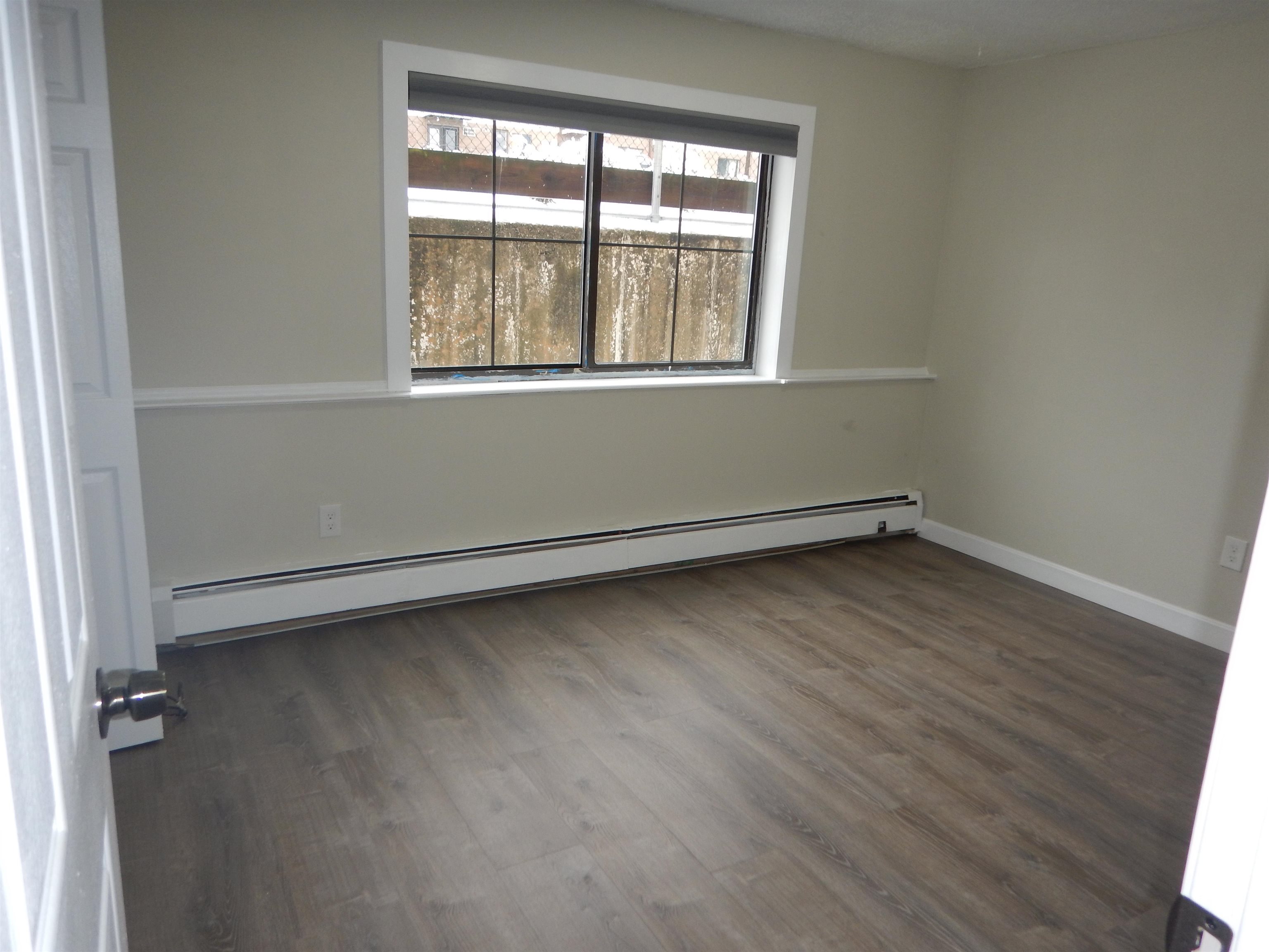 126 Mammoth Road, Unit 310 Hooksett, NH 03106 - Photo 15 of 17