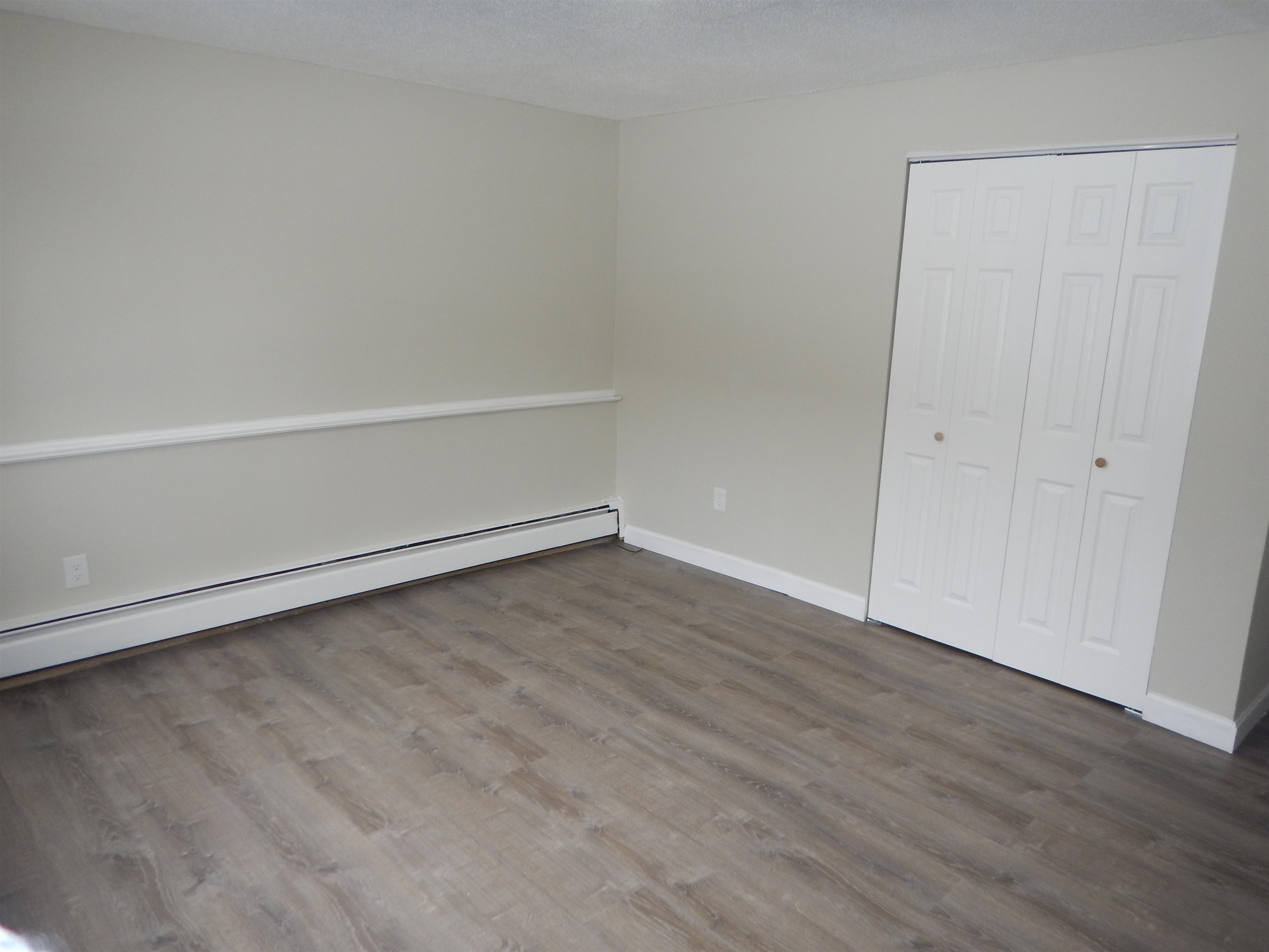 126 Mammoth Road, Unit 310 Hooksett, NH 03106 - Photo 3 of 17