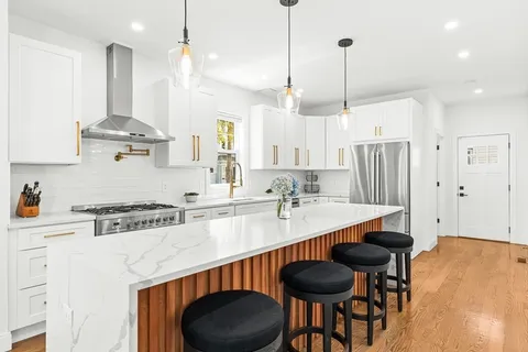 $1,749,000 | 12 Cherry Court, Medford, MA 02155