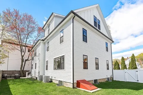 $1,749,000 | 12 Cherry Court, Medford, MA 02155