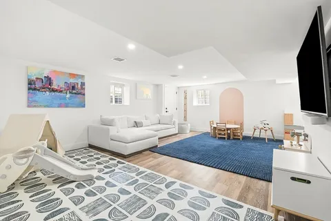 $1,749,000 | 12 Cherry Court, Medford, MA 02155