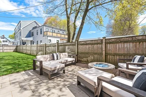 $1,749,000 | 12 Cherry Court, Medford, MA 02155