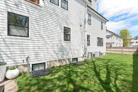 $1,749,000 | 12 Cherry Court, Medford, MA 02155