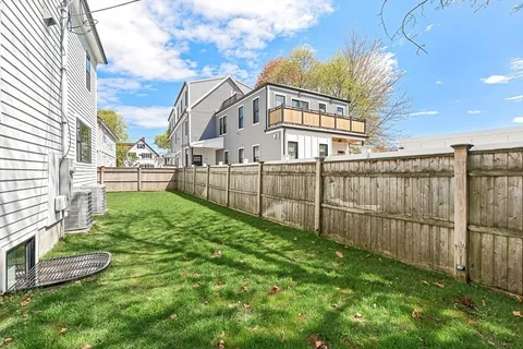 $1,749,000 | 12 Cherry Court, Medford, MA 02155
