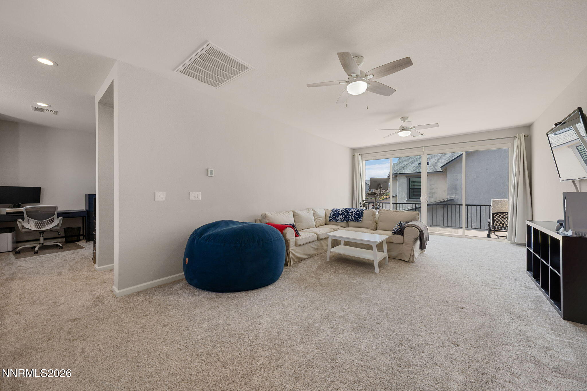 905 Iron River Drive Reno, NV 89521 - Photo 22 of 45 22-web-or-mls-904 Iron River-32