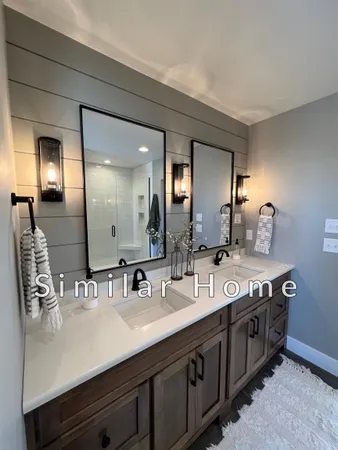 $924,900 | 4190 North Rose Meadow Lane, Grand Chute, WI 54913