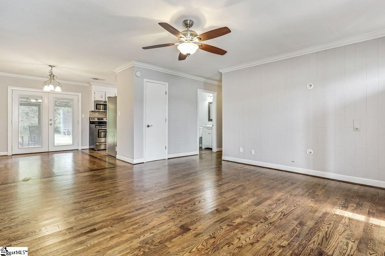 615 Elrod Road Piedmont, SC 29673 - Photo 3 of 23 Gallery Image 3