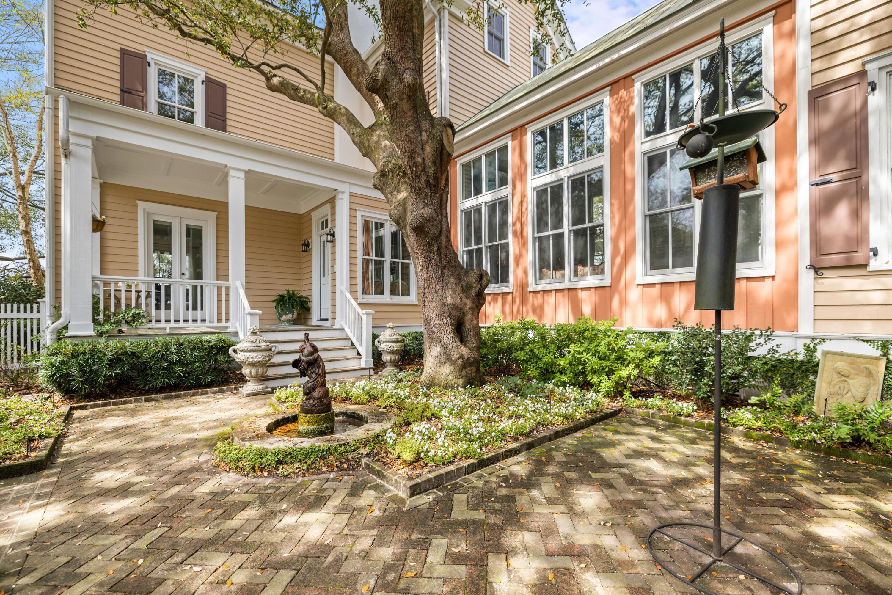 10 Boathouse Close Mount Pleasant, SC 29464 - Photo 3 of 48 Courtyard