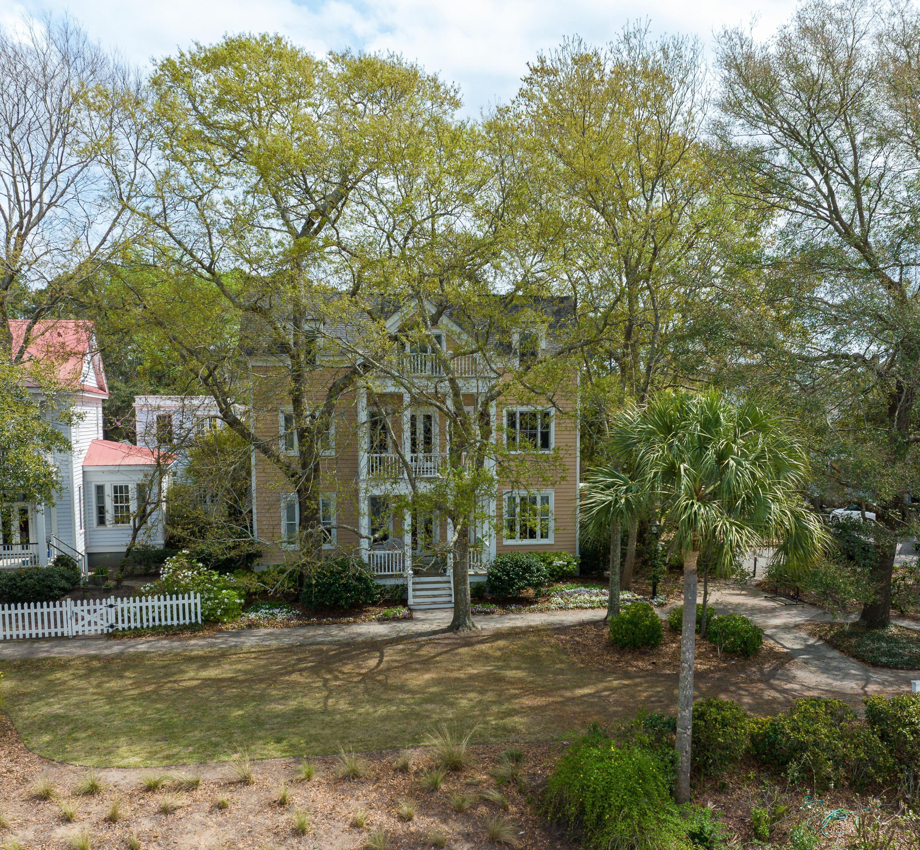 10 Boathouse Close Mount Pleasant, SC 29464 - Photo 40 of 48 Lake Front
