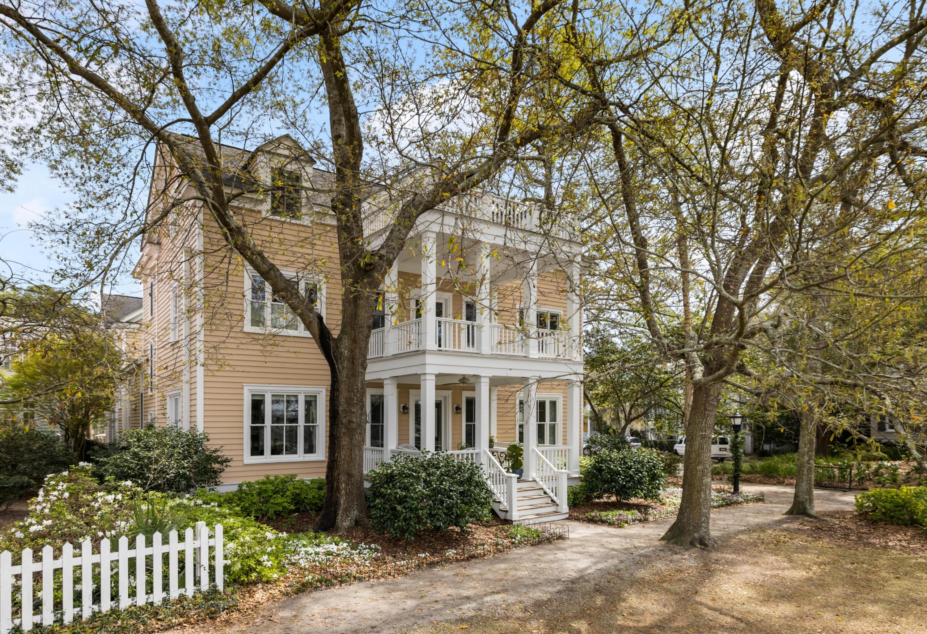 10 Boathouse Close Mount Pleasant, SC 29464 - Photo 41 of 48 Lake Front