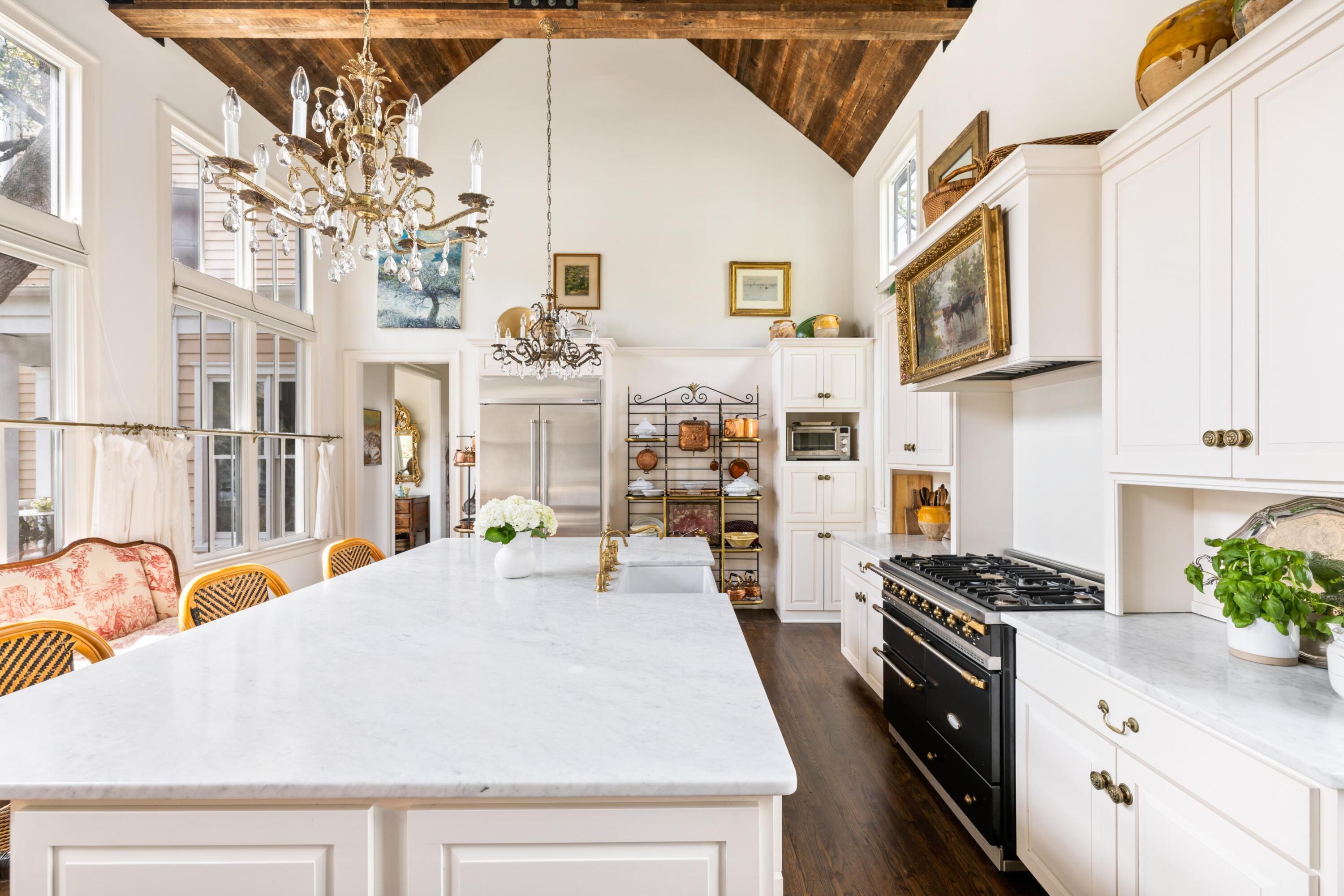 10 Boathouse Close Mount Pleasant, SC 29464 - Photo 6 of 48 Kitchen