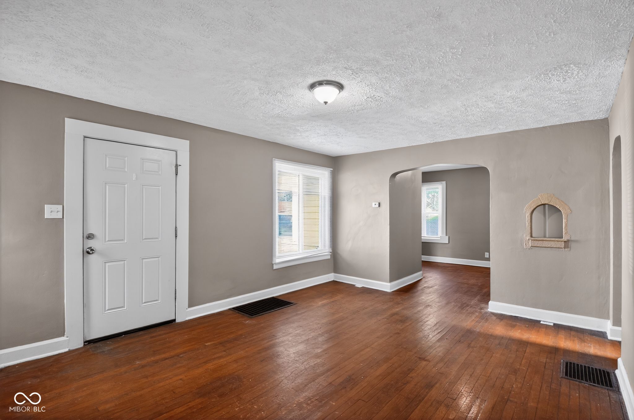 4024 Eastern Avenue Indianapolis, IN 46205 - Photo 12 of 31