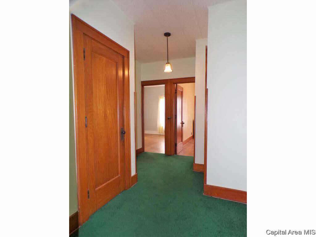 601 West Adams Street Abingdon, IL 61410 - Photo 34 of 35