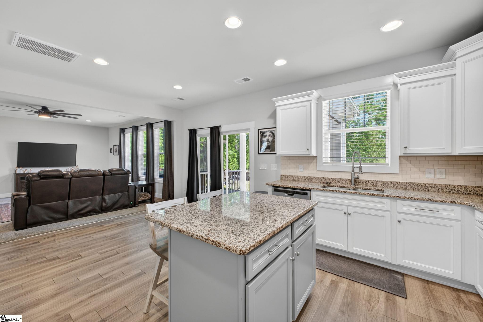 904 Lockhurst Drive Simpsonville, SC 29681 - Photo 18 of 50