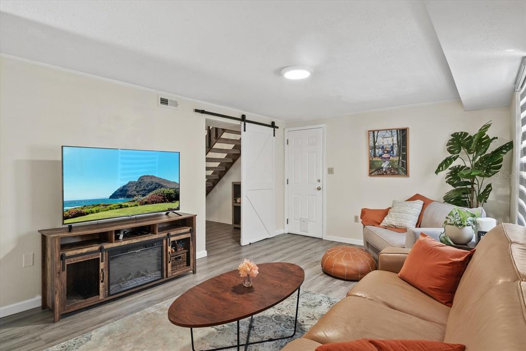 4034 South Lockwood Ridge Road Sarasota, FL 34231 - Photo 17 of 42 Gallery Image 17