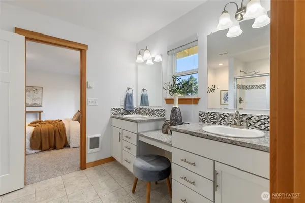 $759,999 | 8498 Illahee Road Northeast, Bremerton, WA 98311