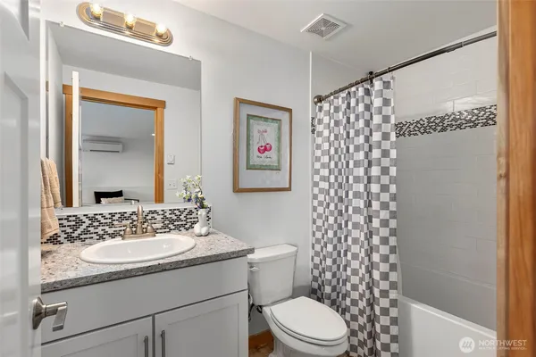 $759,999 | 8498 Illahee Road Northeast, Bremerton, WA 98311