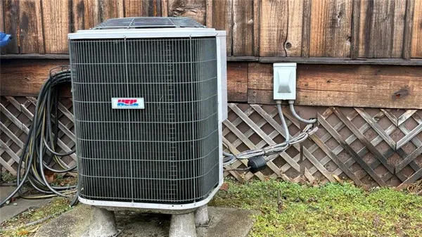 $199,000 | 602 High Street, Arrow Rock, MO 65320