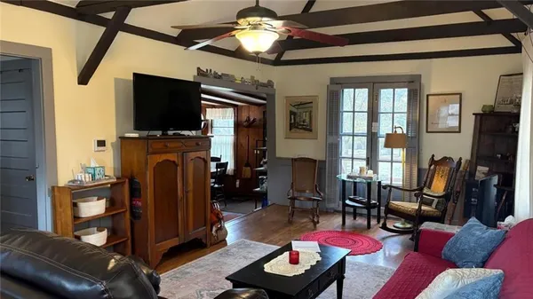 $199,000 | 602 High Street, Arrow Rock, MO 65320