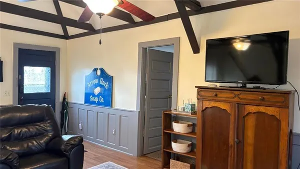 $199,000 | 602 High Street, Arrow Rock, MO 65320