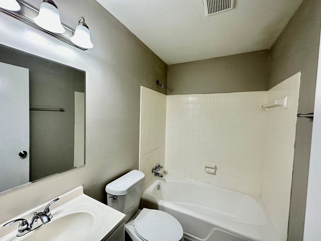 2172 Oregon Court Decatur, GA 30032 - Photo 15 of 25