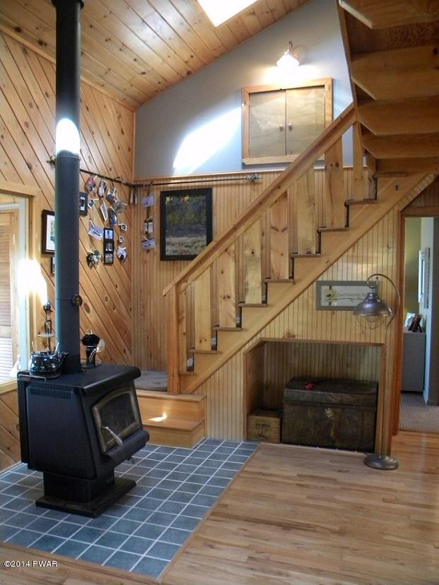 71 Whitney Lake Road Hawley, PA 18428 - Photo 10 of 32 Gallery Image 10