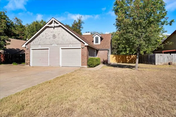 $1,750 | 13300 Cowdray Park, Unit B, Austin, TX 78729