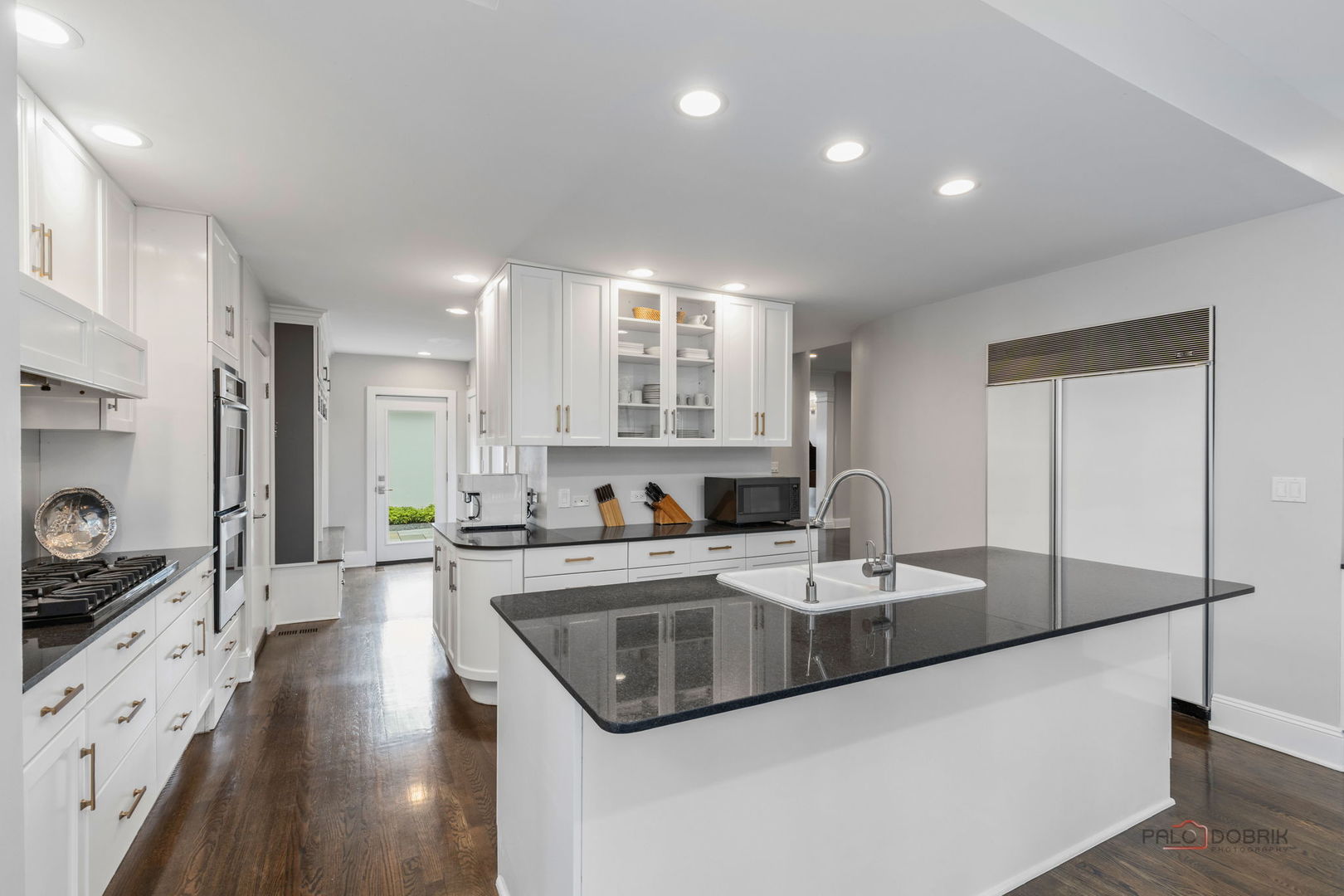 790 West Deerpath Road Lake Forest, IL 60045 - Photo 19 of 76