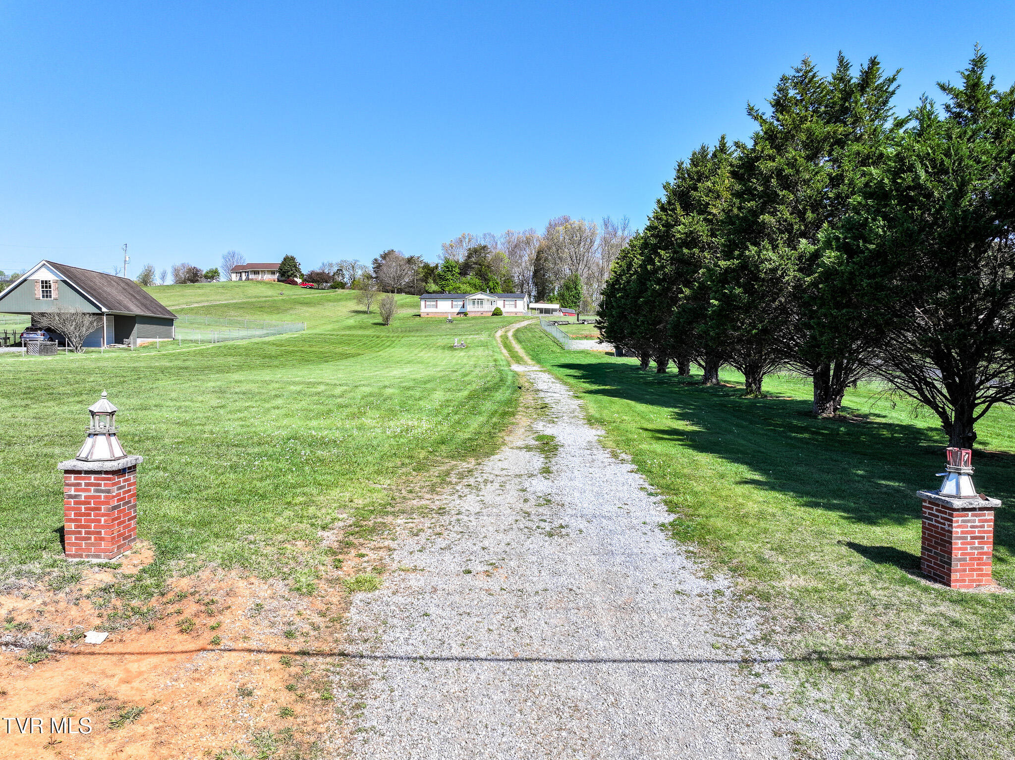 4061 Carters Valley Road Church Hill, TN 37642 - Photo 21 of 54 entrance