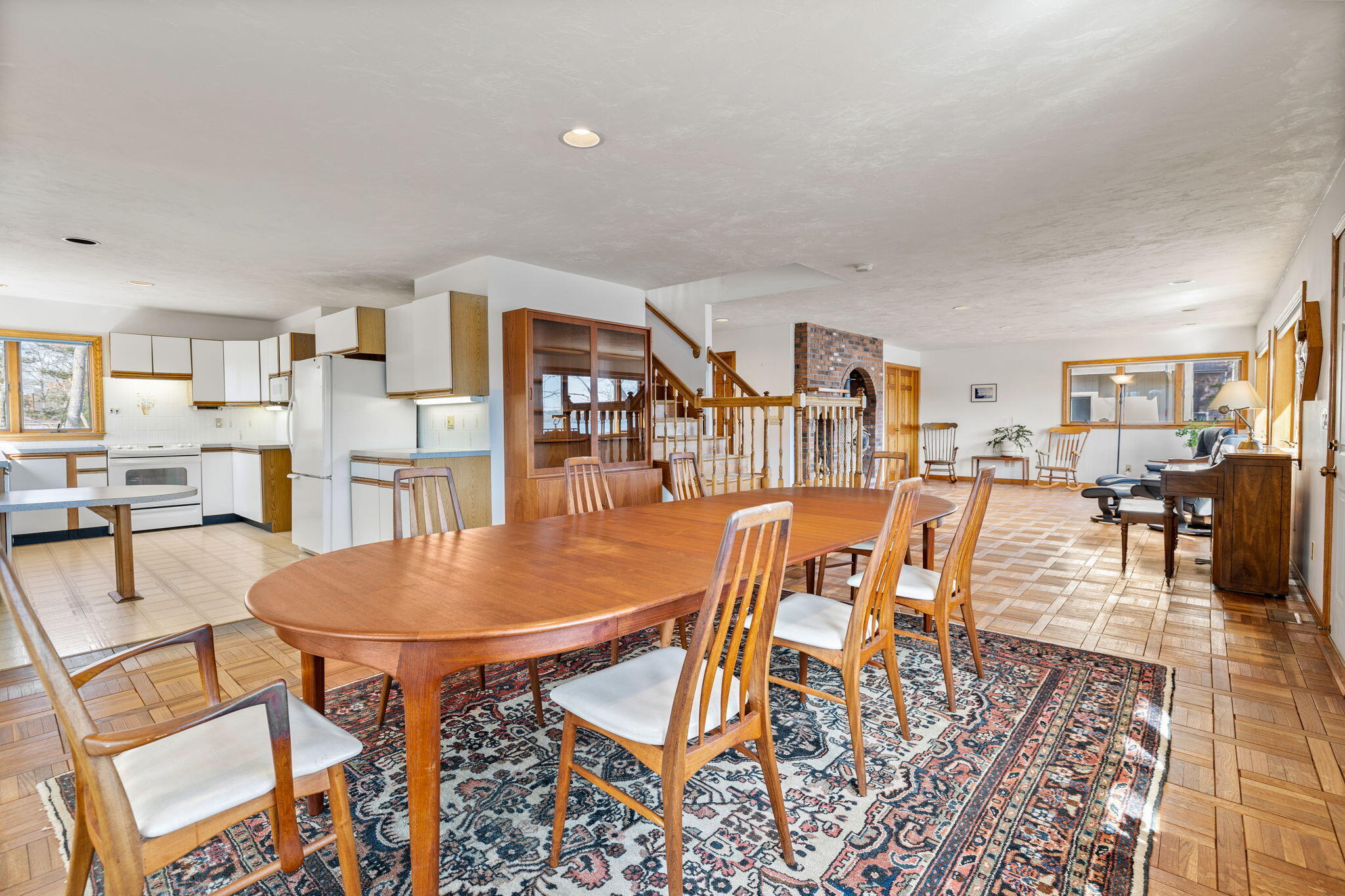 10 Circle Road East Falmouth, MA 02536 - Photo 21 of 65 a dining room with furniture and wooden floor