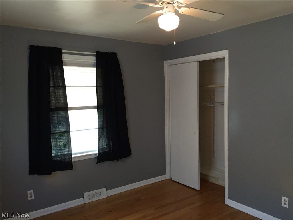 4049 Stonehaven Road Cleveland, OH 44121 - Photo 27 of 30