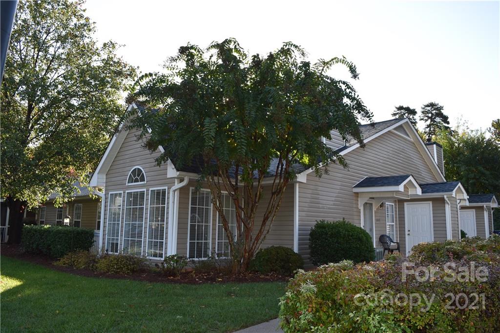 21171 Cold Spring Lane Cornelius, NC 28031 - Photo 1 of 35 Gallery Image 1