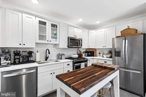 $995,000 | 503 South 22nd Street, Philadelphia, PA 19146