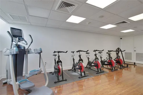 $8,500 | 650 West Avenue, Unit 2808, Miami Beach, FL 33139