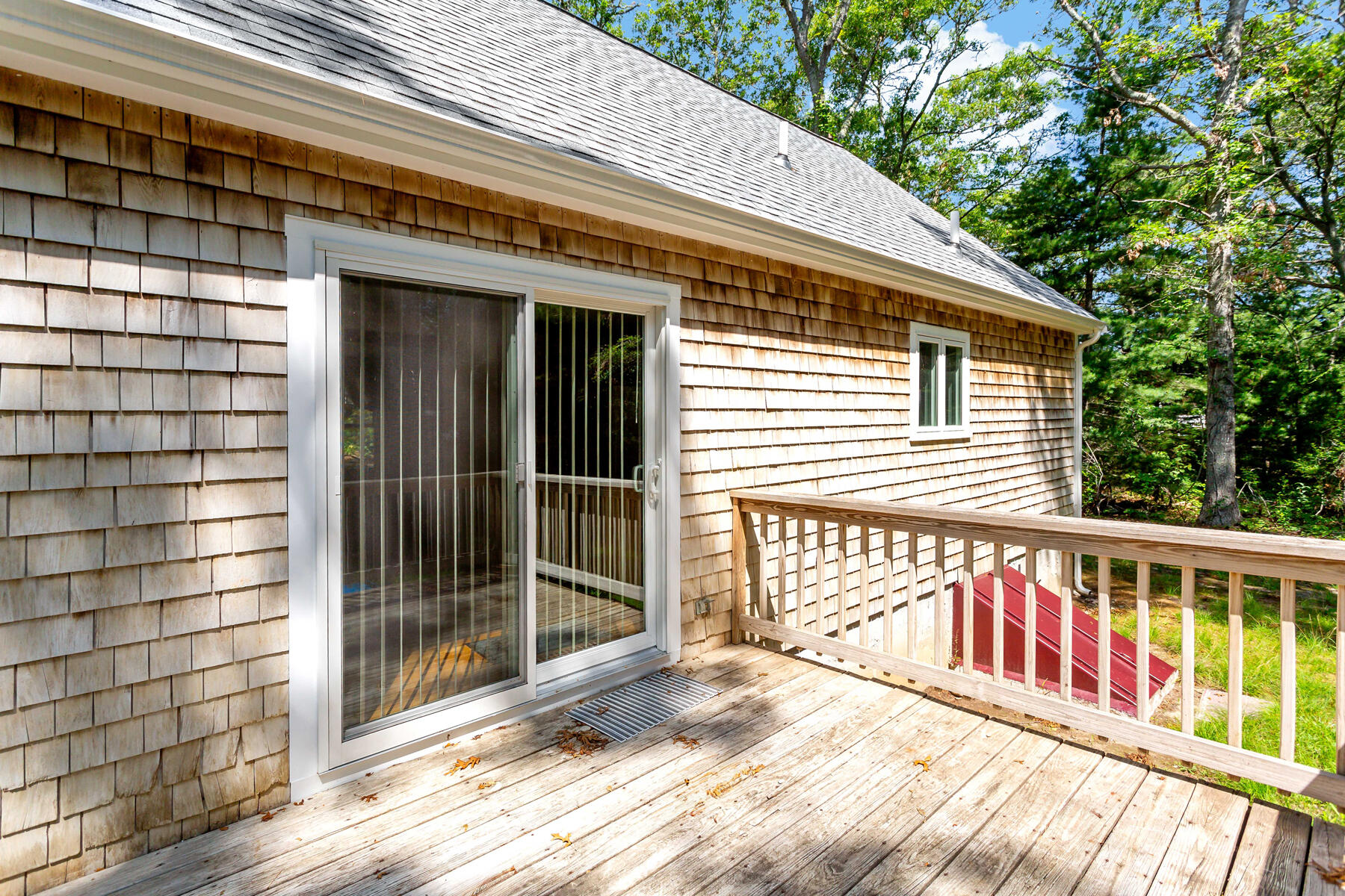 37 Redlands Road, Unit 37 Falmouth, MA 02536 - Photo 4 of 26 027_37Redlands_071326