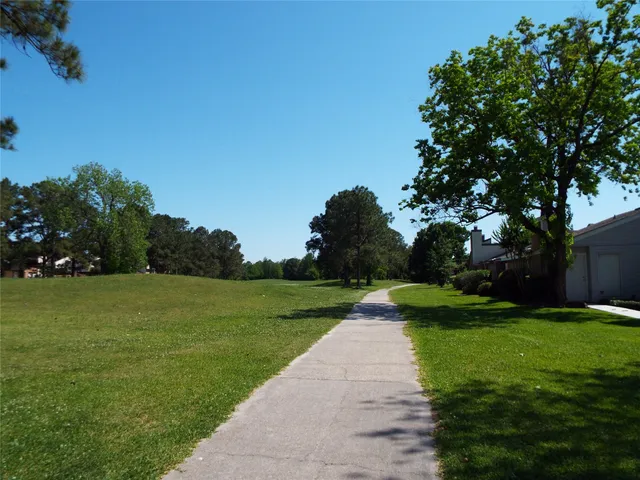 $1,500 | 7846 Green Lawn Drive, Unit 7846, Houston, TX 77088