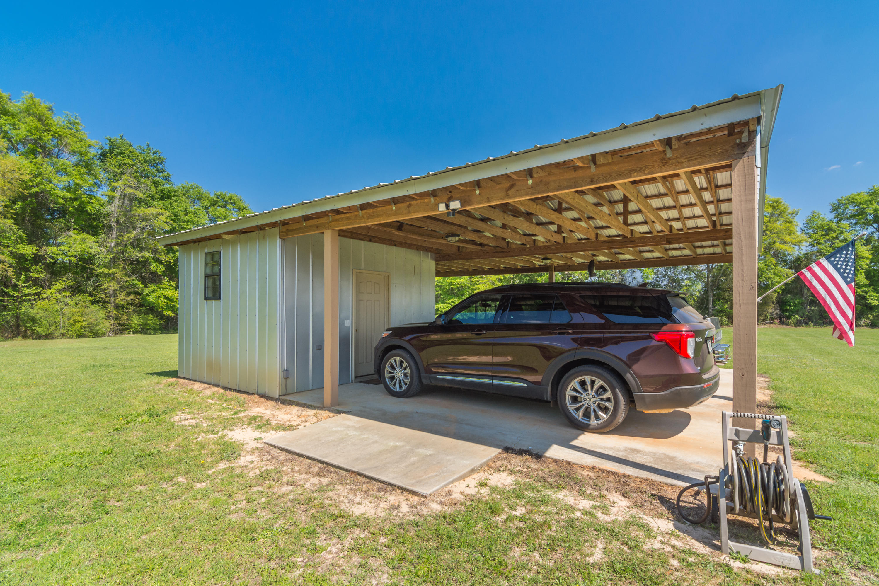 410 Perkins Road Laurel Hill, FL 32567 - Photo 41 of 44 410 Perkins Rd Exterior-4