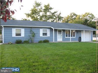 9 Gradlyn Drive Cookstown, NJ 08511 - Photo 1 of 10