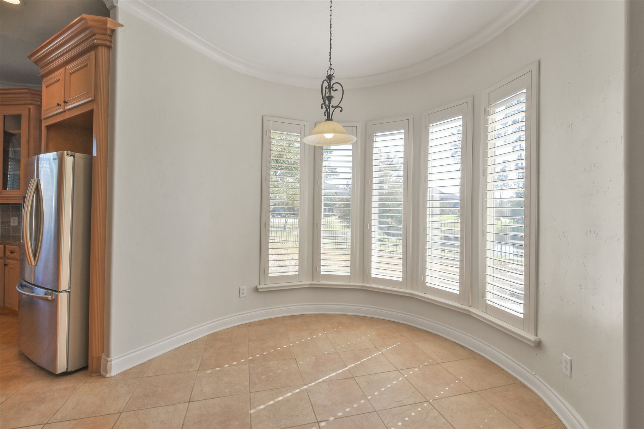 8114 Hideaway Lake Circle Spring, TX 77389 - Photo 13 of 50 a view of an empty room with a window