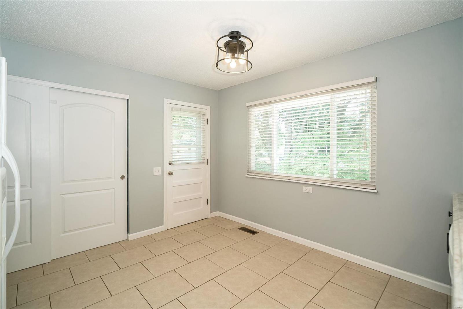 4 Maple Street St. Peters, MO 63376 - Photo 23 of 39