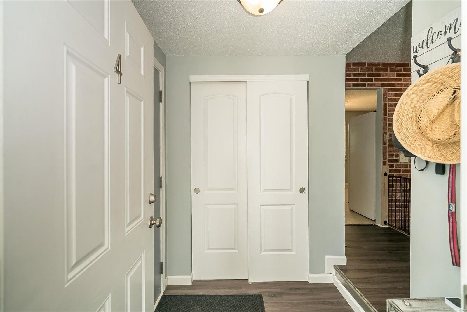 4 Maple Street St. Peters, MO 63376 - Photo 5 of 39