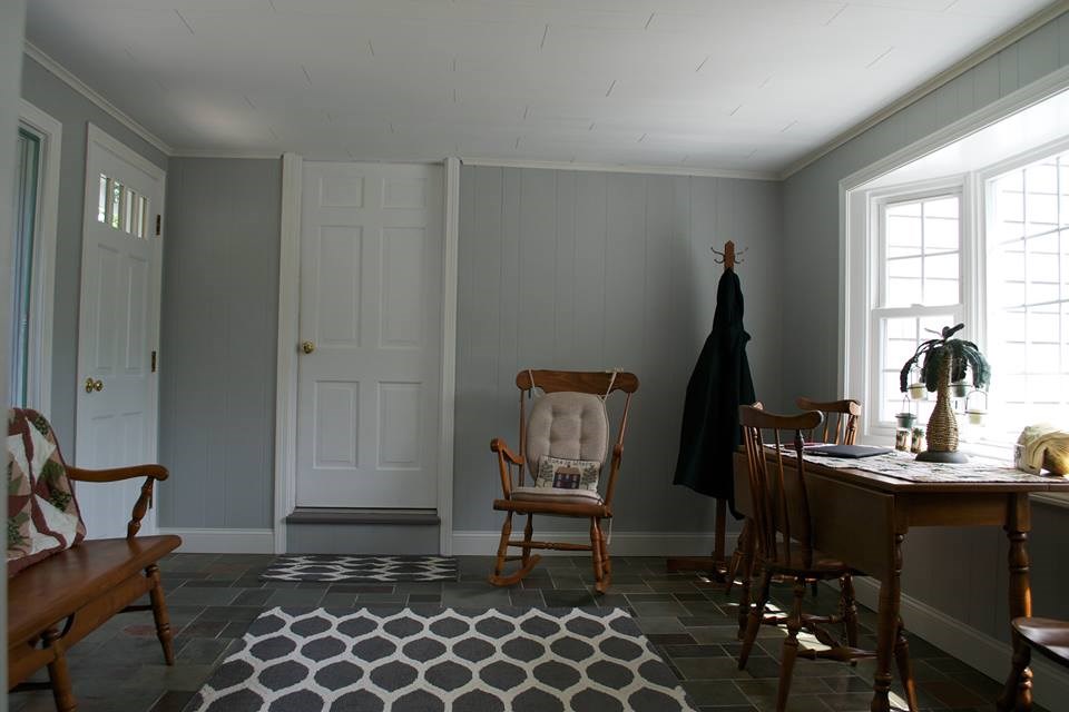 10 Willow Road Smithfield, RI 02828 - Photo 3 of 30